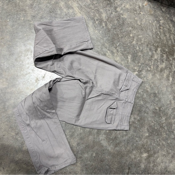 Celebrity Pink Light Gray Pants - Picture 2 of 4